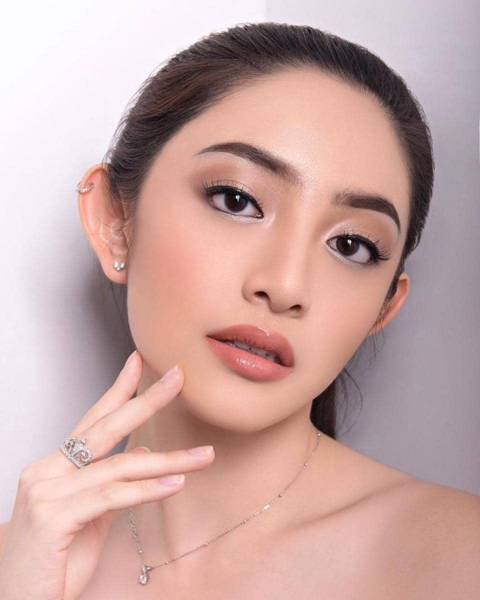 instagram.com/Nataliezenn24/