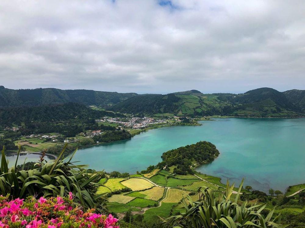 instagram.com/davidblack6844/