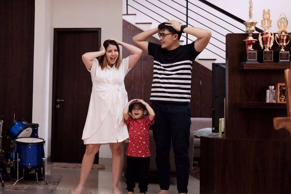 instagram.com/tya_ariestya