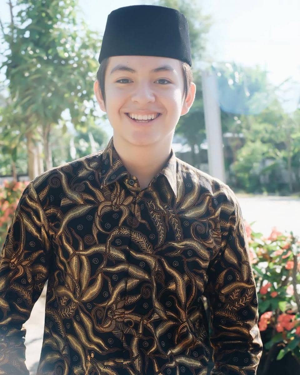 Instagram/anggayunandareal16