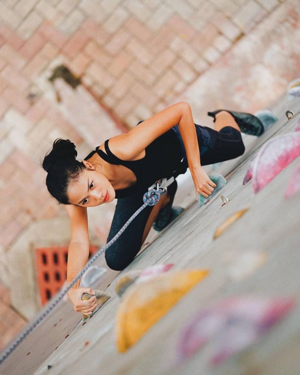 Instagram/delladartyan