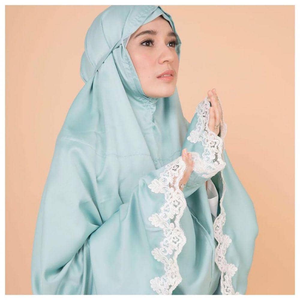 instagram.com/dhiniaminarti