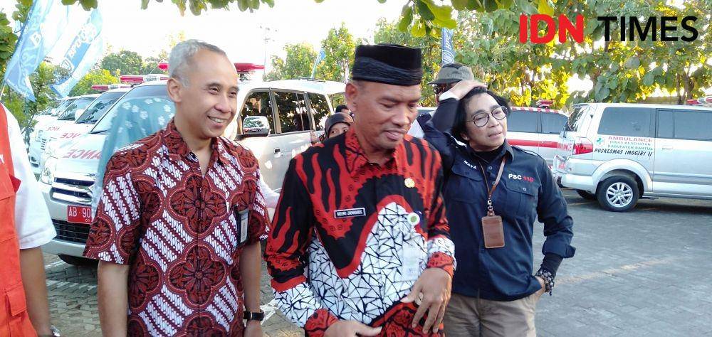 Sekda Kabupaten Bantul Helmi Jamharis bersama jajaran ASN Pemkab Bantul. IDN Times/Daruwaskita