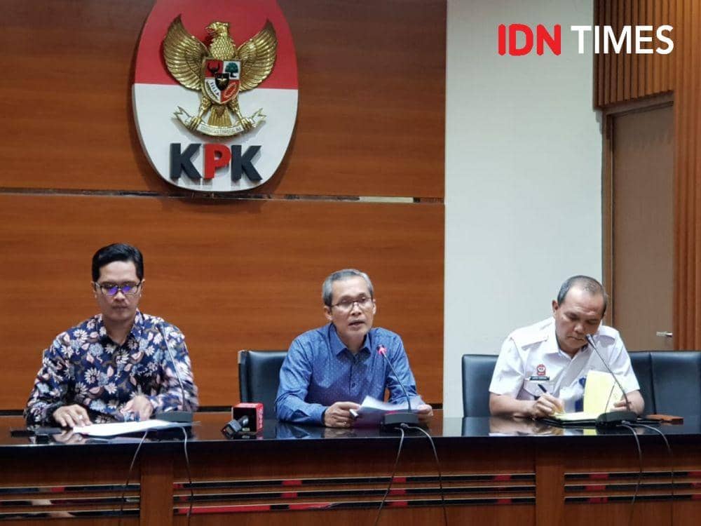 (Jubir KPK, Febri Diansyah, Wakil Ketua KPK, Alexander Marwata, dan Irjen Kemenkum HAM, Jhoni Ginting) IDN Times/Santi Dewi