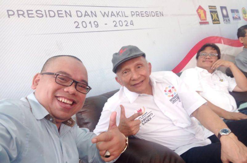 Twitter/@akuntofa