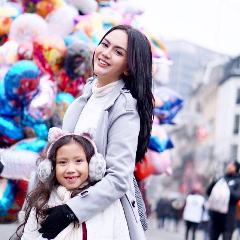 instagram.com/anggitasari612