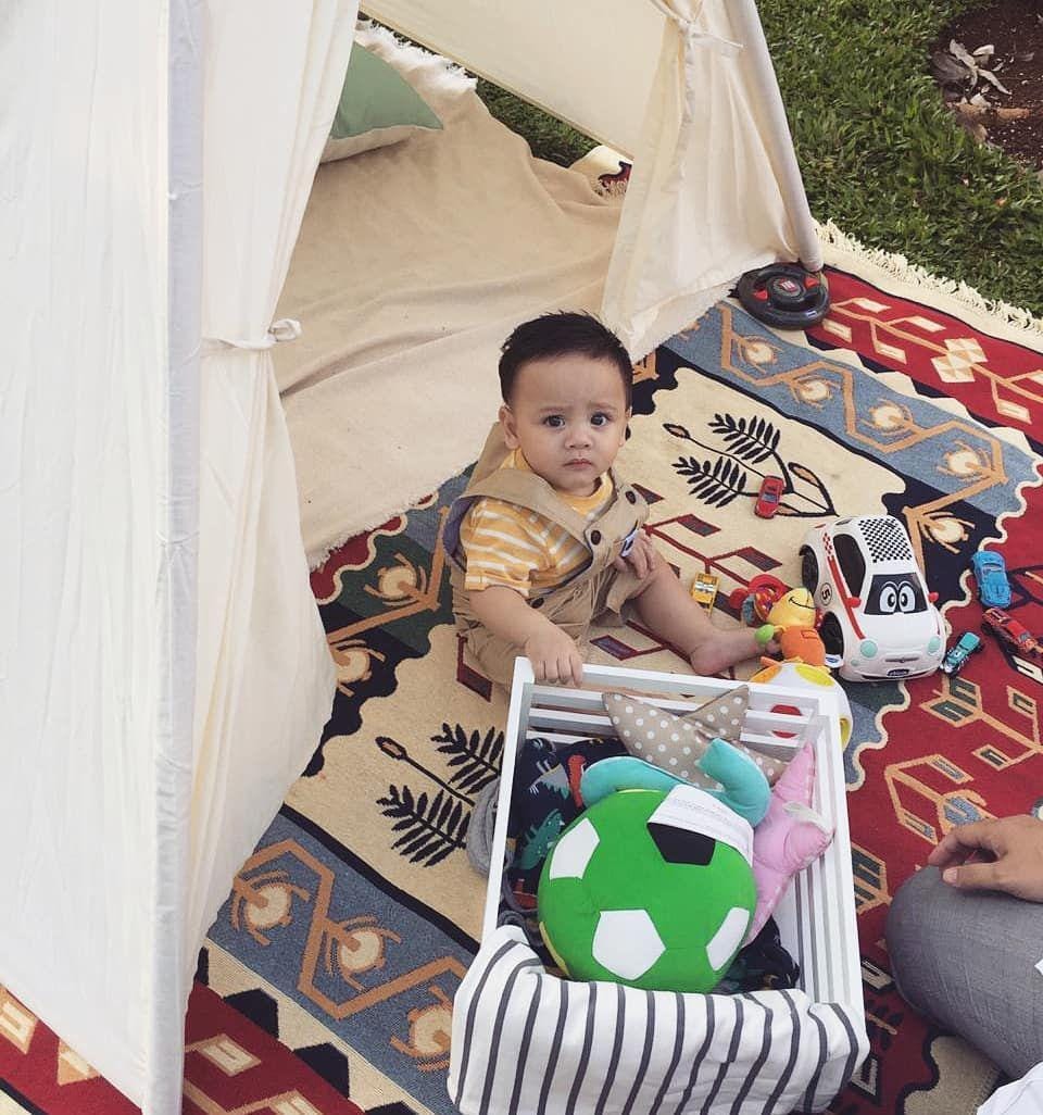 instagram.com/zeezeeshahab