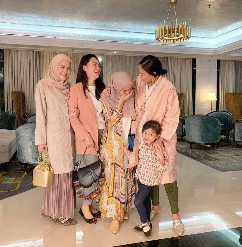 instagram.com/whulandary