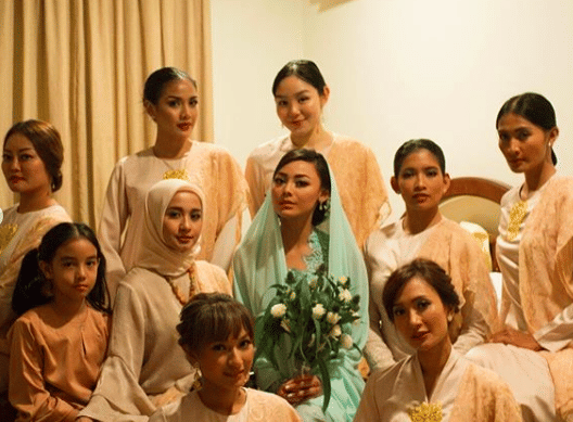 instagram.com/whulandary