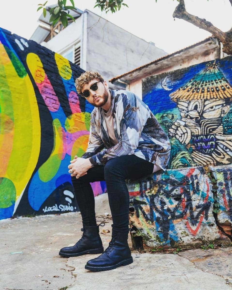 instagram.com/jamesarthur23