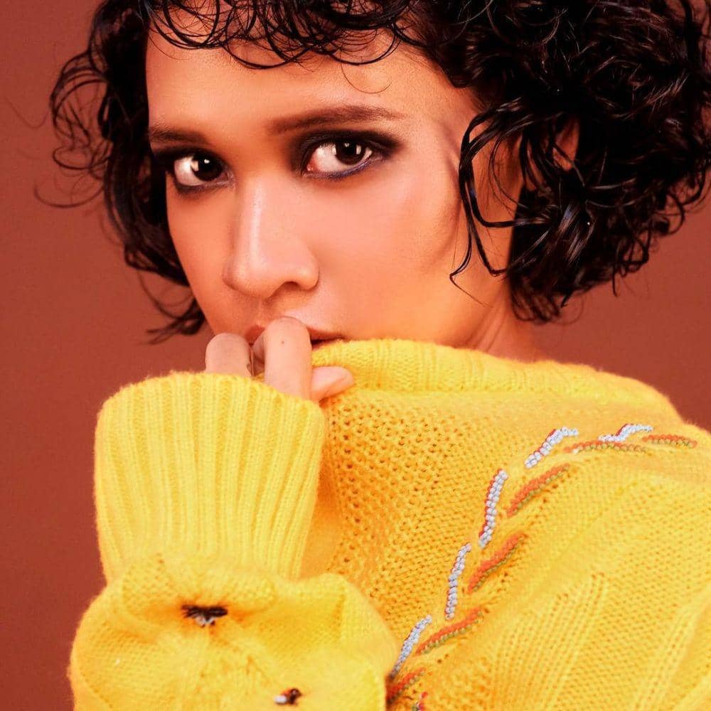 instagram.com/dea_dalila