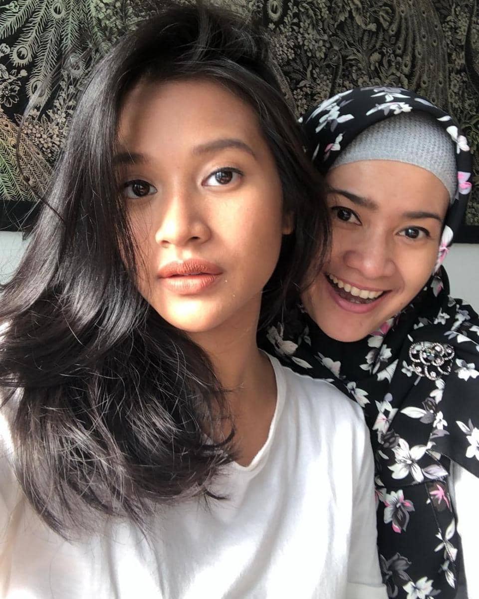 instagram.com/ikkenurjanah0518