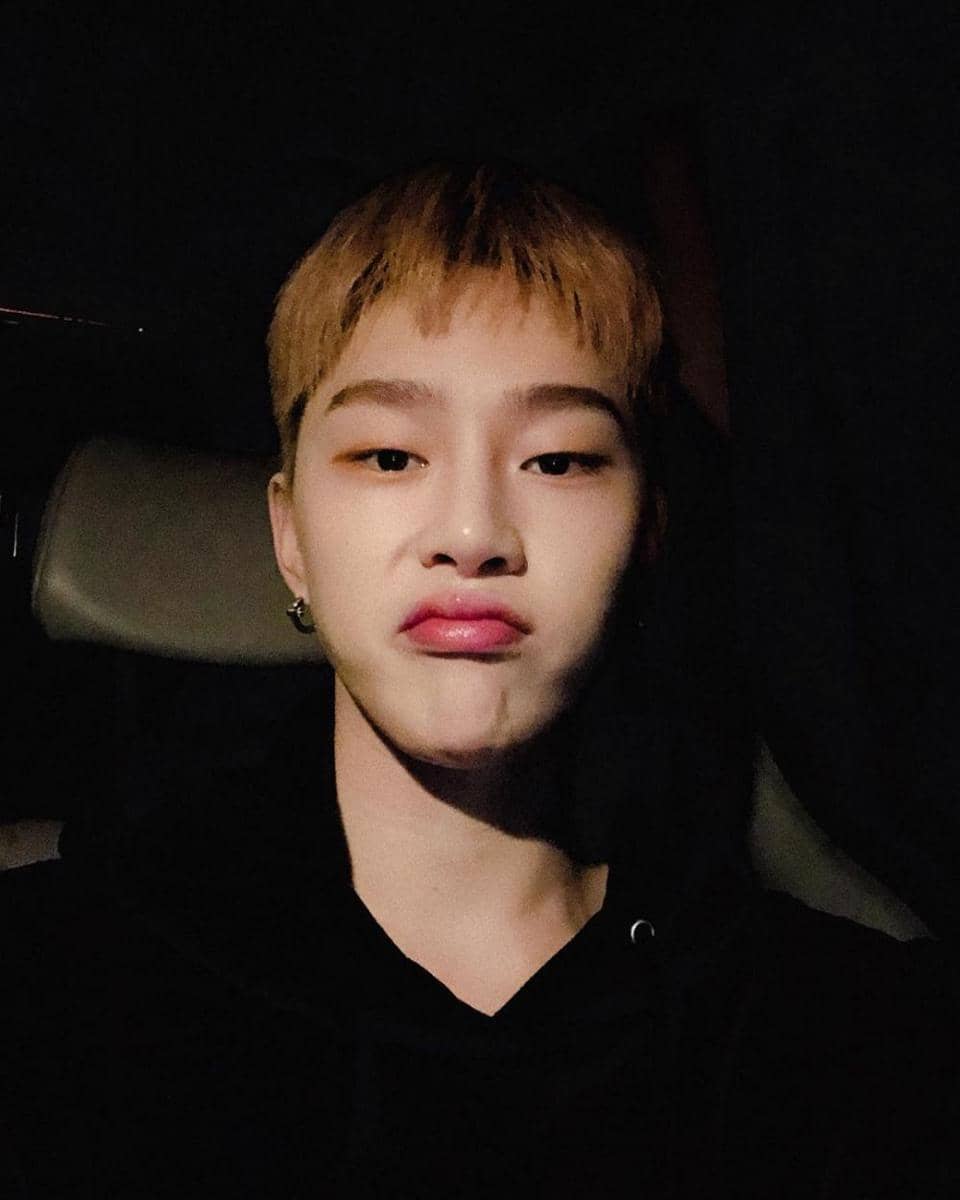 instagram.com/komurola