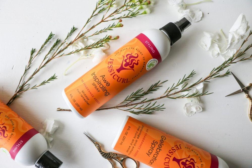 smalltownlivingusa.com