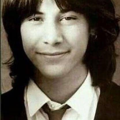 instagram.com/thelegendarykeanu