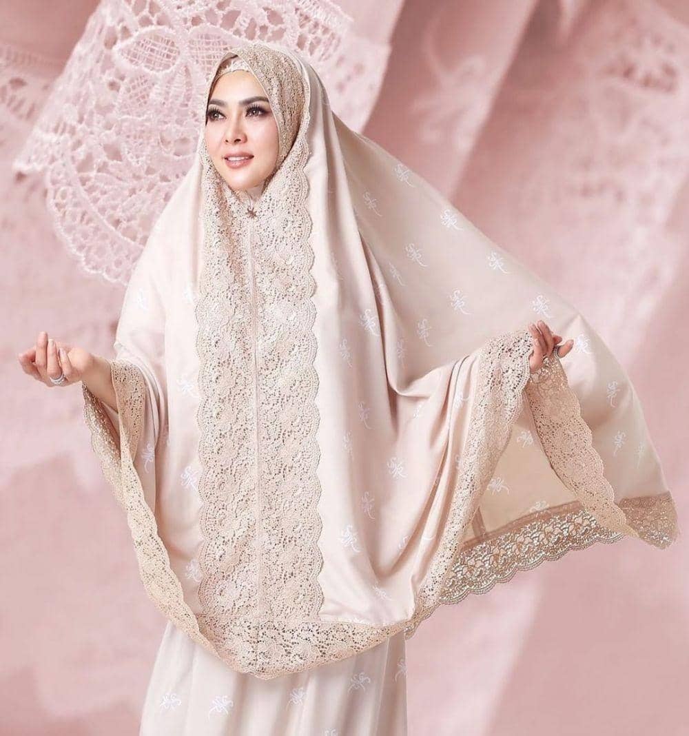 Instagram.com/fatimahsyahrini