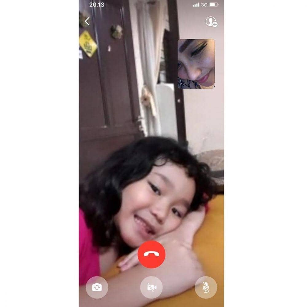 instagram.com/ayutingting92