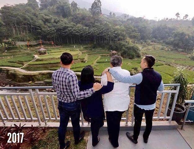 instagram.com/aniyudhoyono