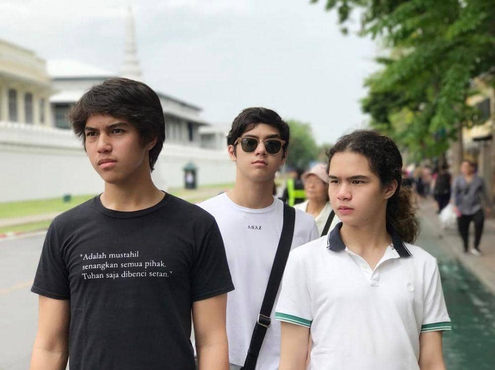 instagram.com/elelrumi