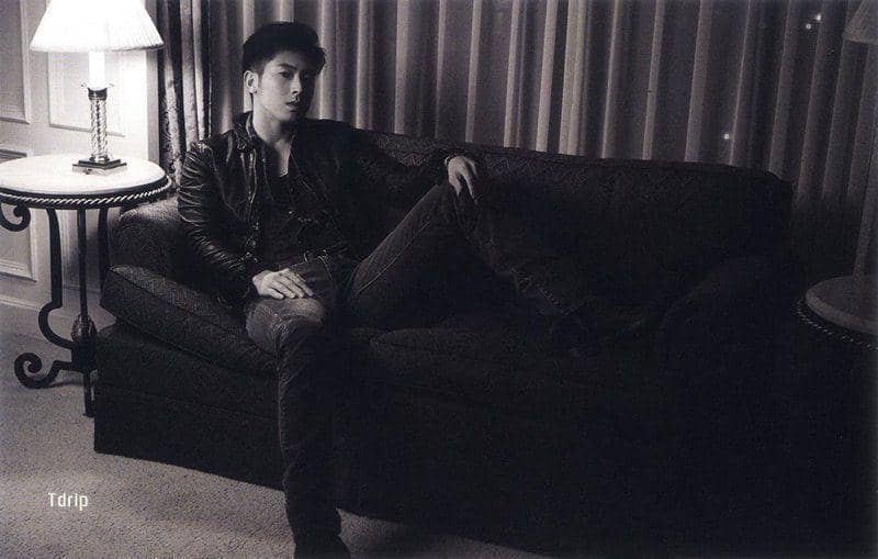 twitter.com/2starsoftheeast