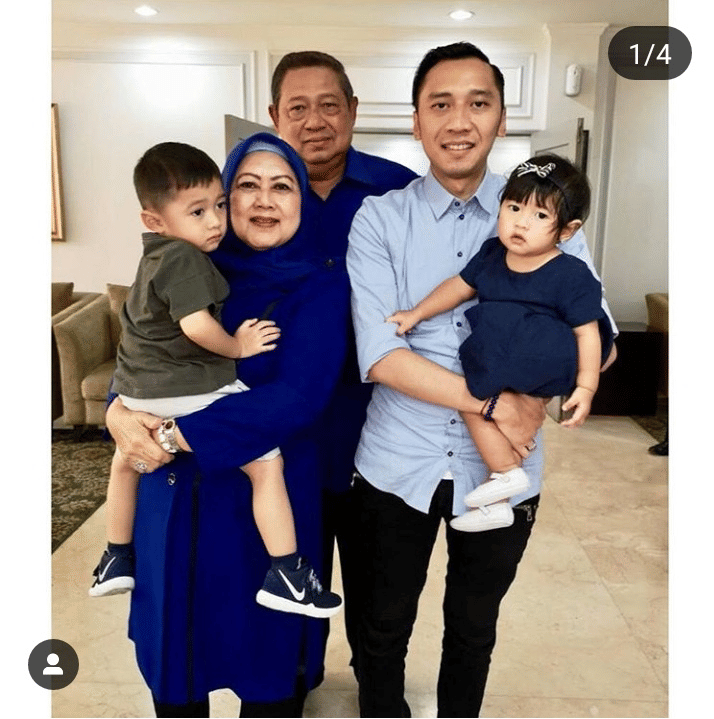 Instagram.com/aniyudhoyono