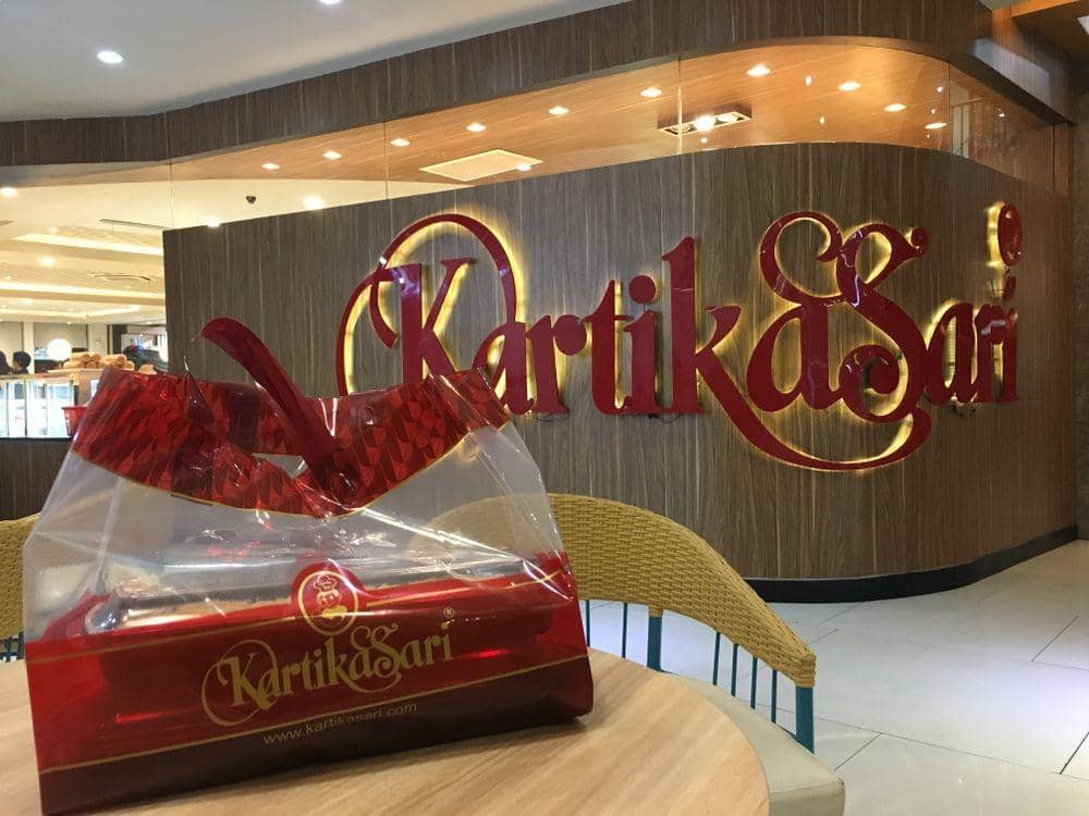 Shutterstock/pujislab