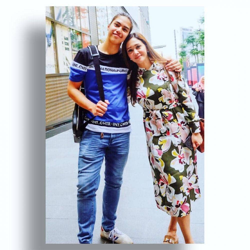 instagram.com/maiaestianyreal