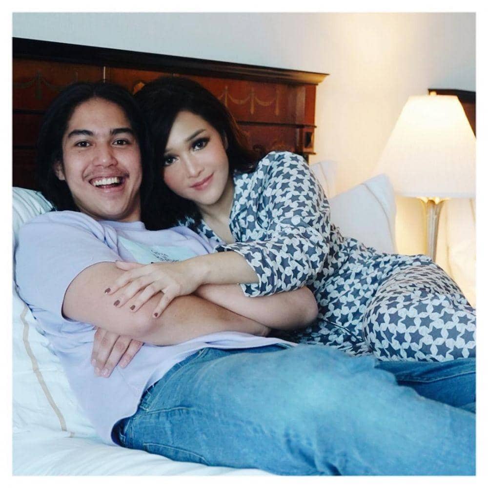 instagram.com/maiaestianyreal