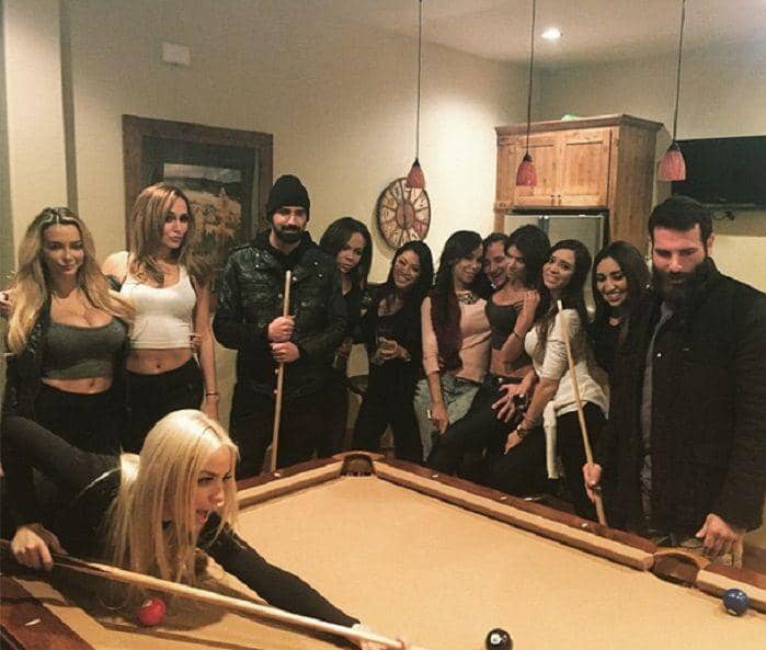 instagram.com/@danbilzerian