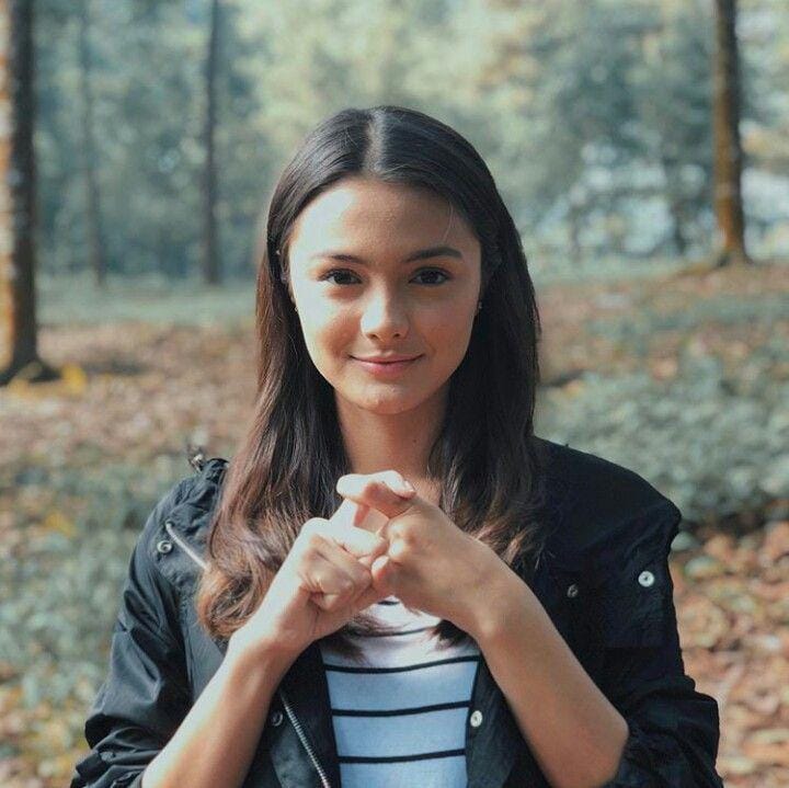 Instagram.com/amandarawles