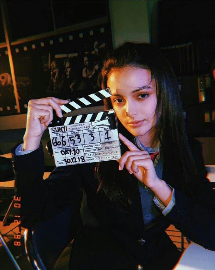 Instagram.com/amandarawles