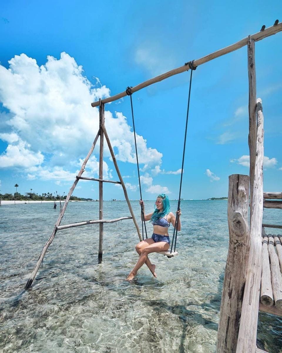 Instagram/marischkaprue