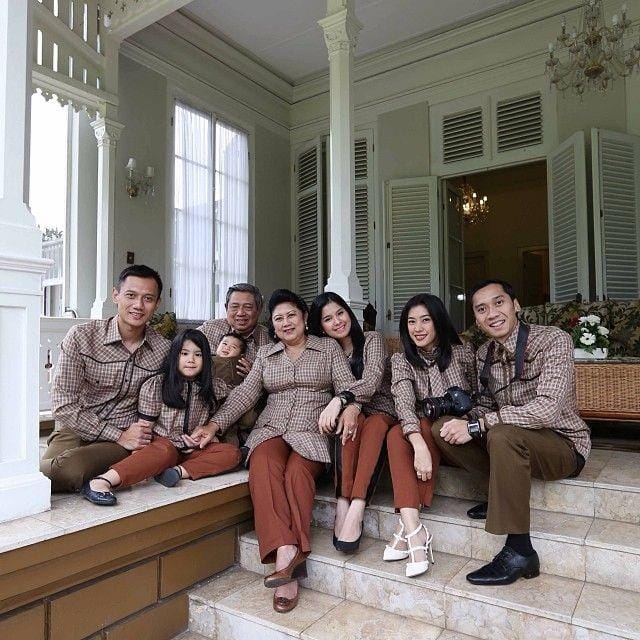 instagram.com/@aniyudhoyono