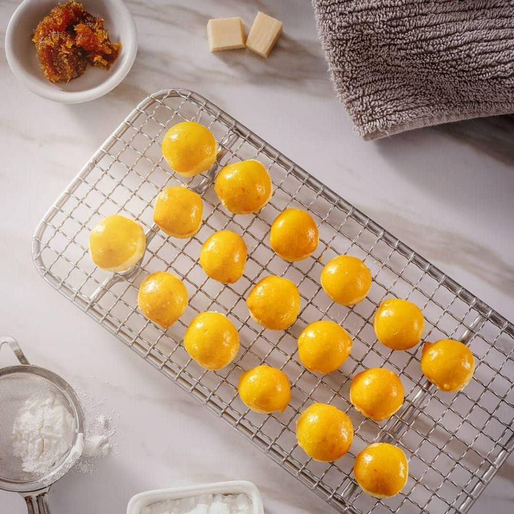 instagram/amyandcake