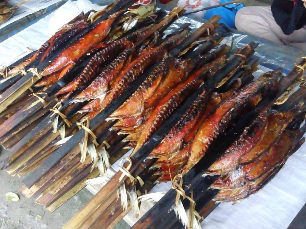 instagram.com/_yona27