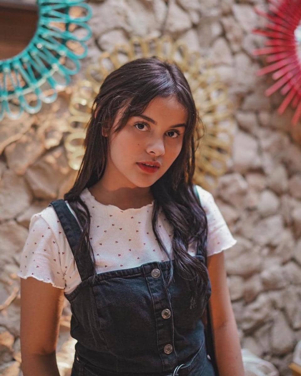 Instagram.com/safiracrespin