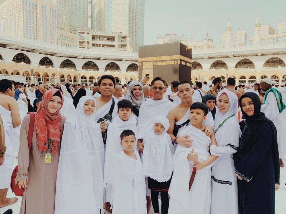 instagram.com/genhalilintar