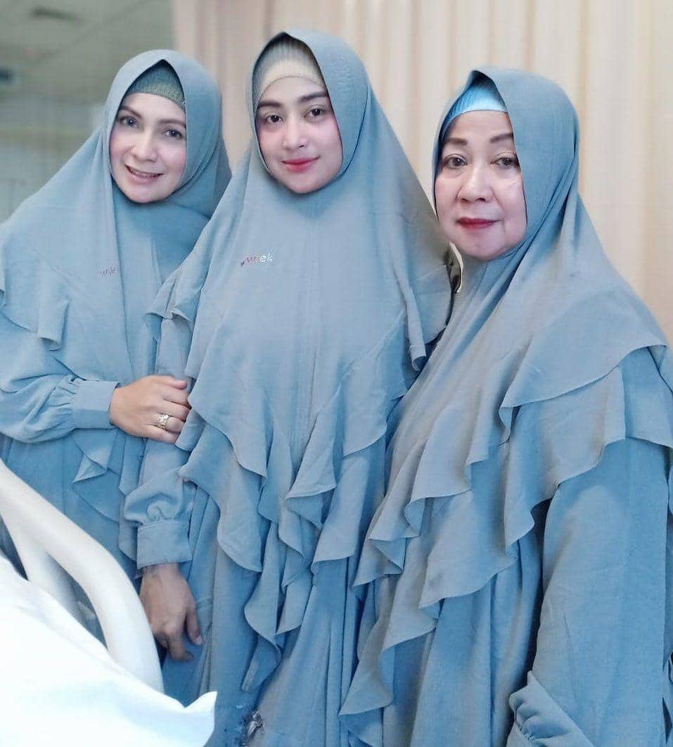 Instagram.com/dewiperssikreal