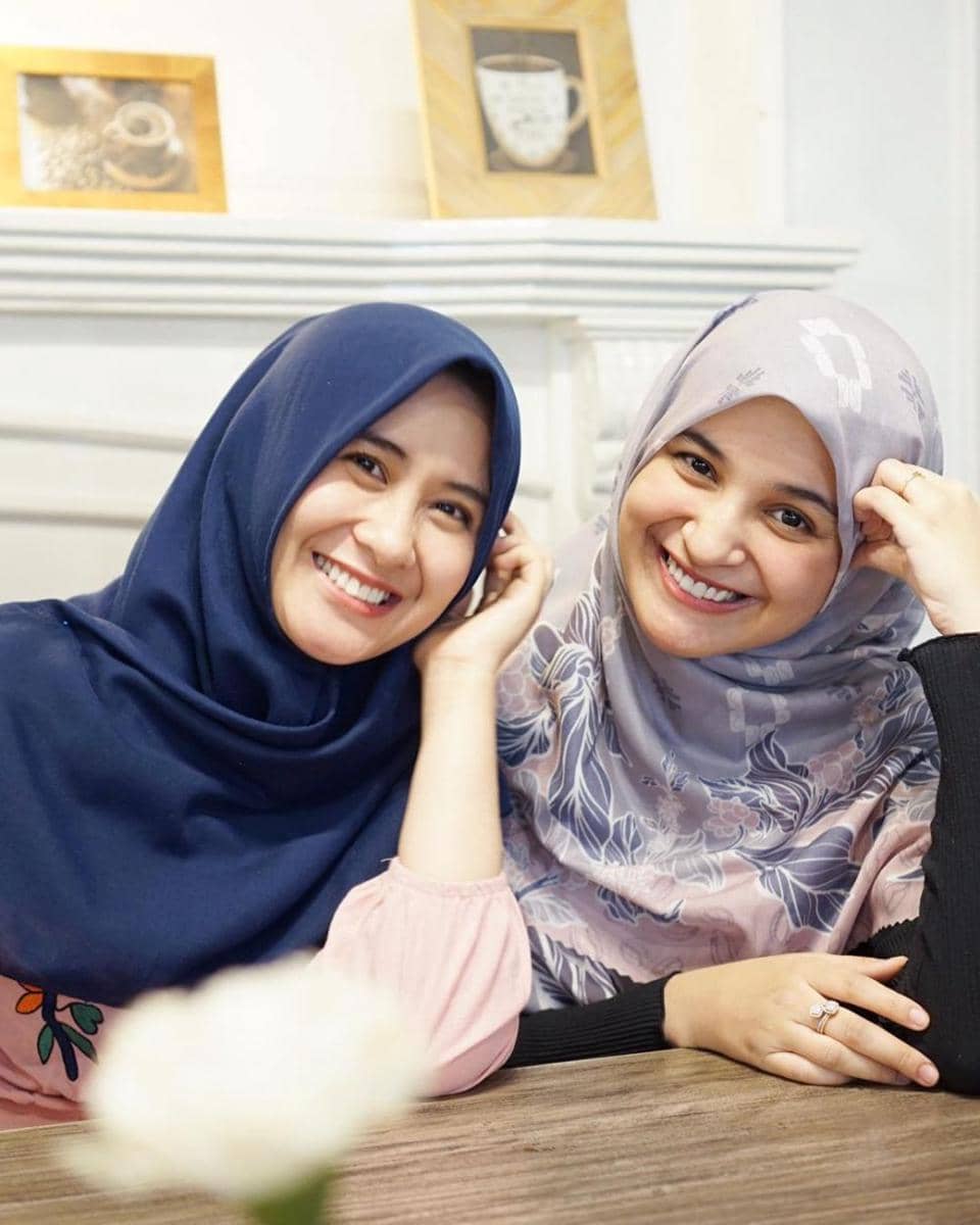 instagram.com/ryana_dea