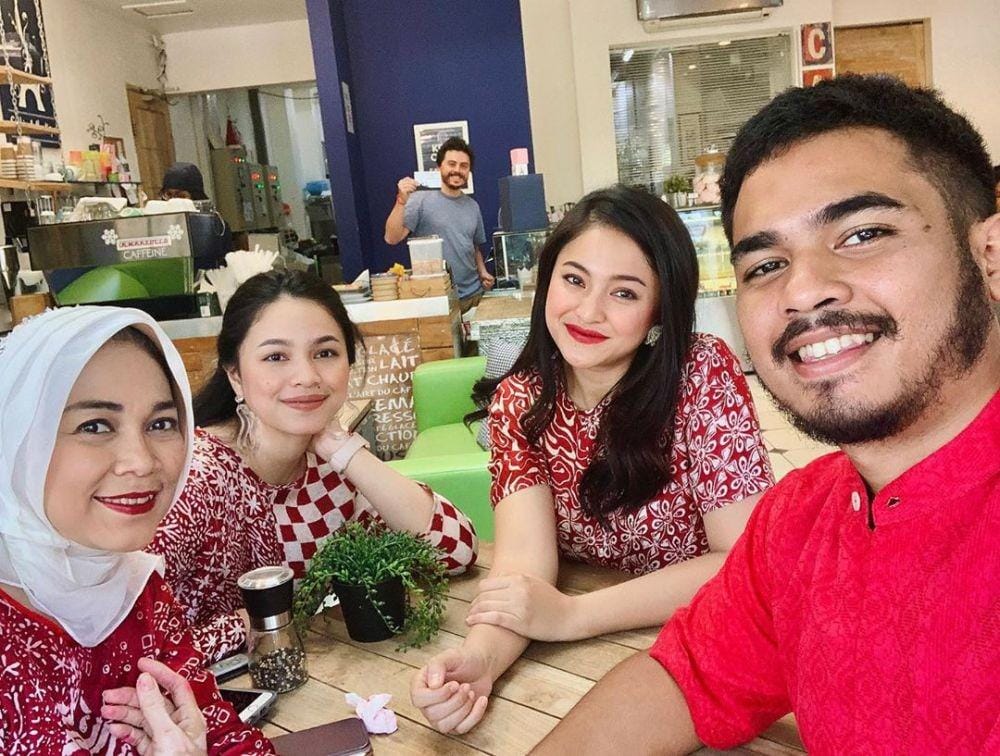 instagram.com/marshanda99