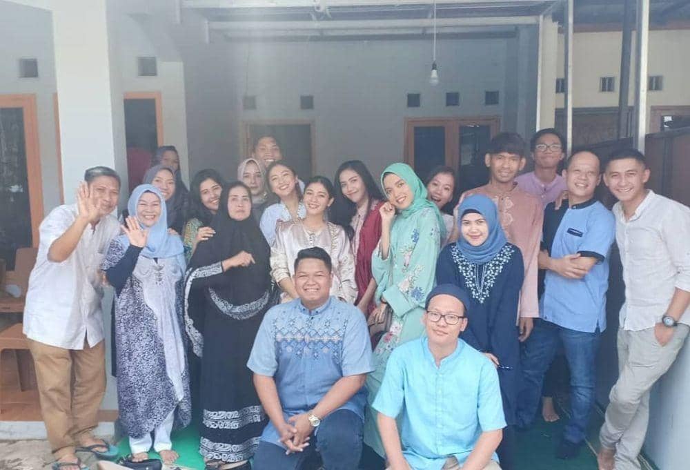 instagram.com/khenew