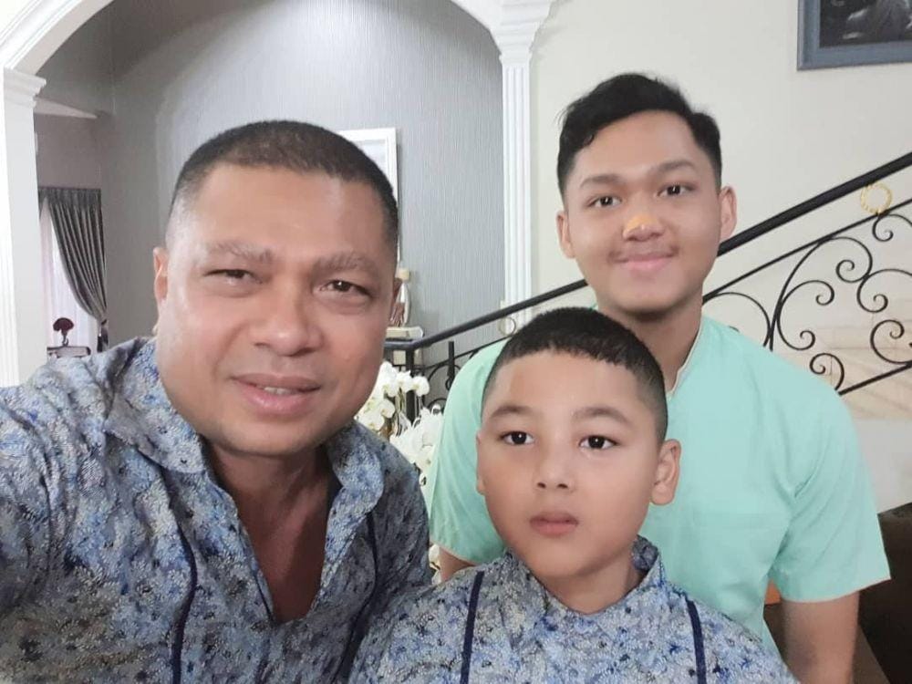 instagram.com/raullemos06