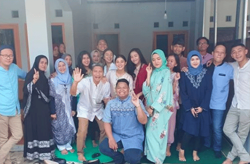 instagram.com/khenew