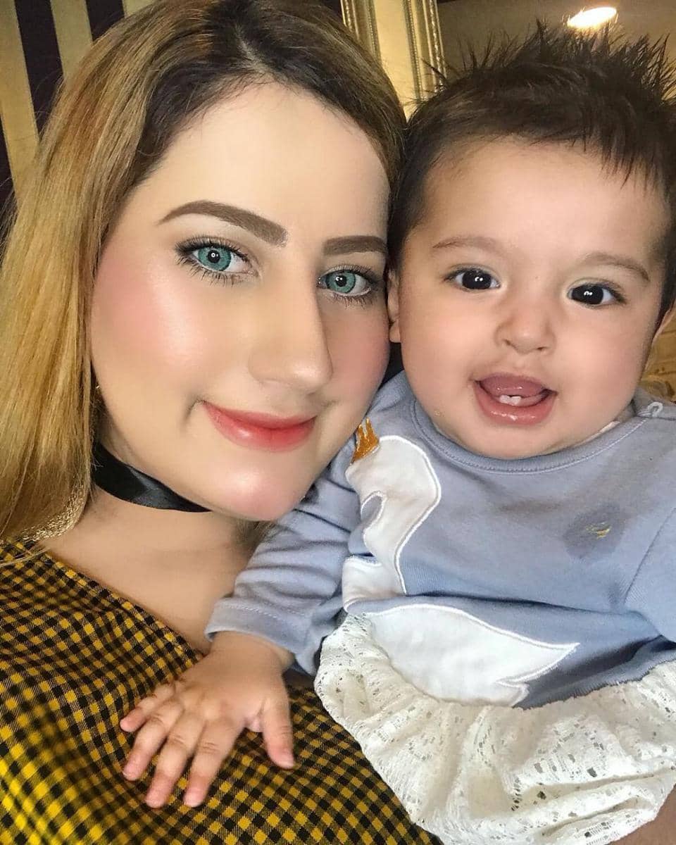 instagram.com/tasyiathasyia