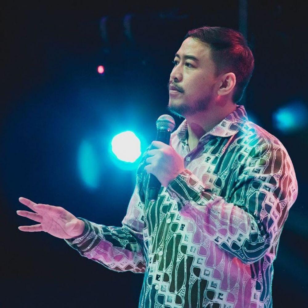 instagram.com/pandji.pragiwaksono/