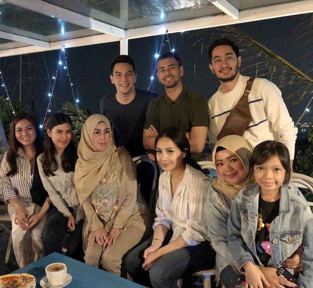 instagram.com/amy_r_qanita