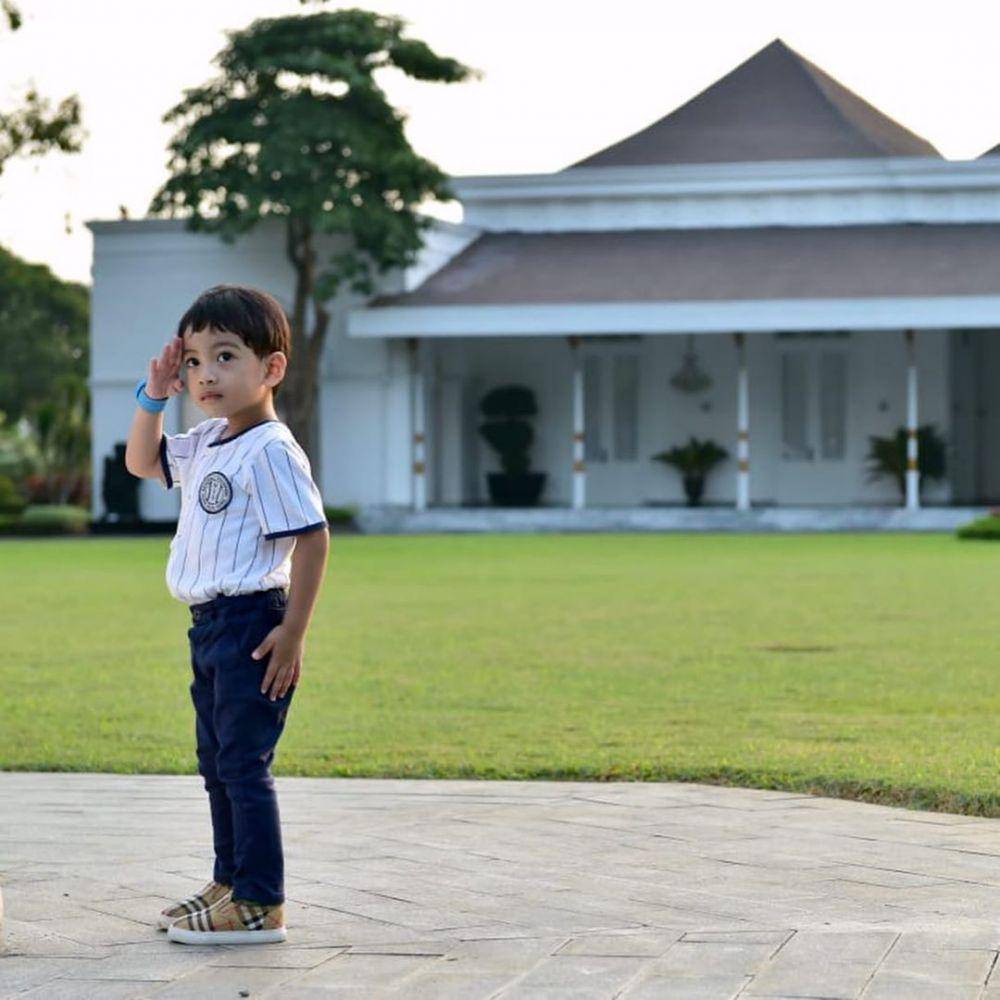 instagram.com/kemensetneg.ri