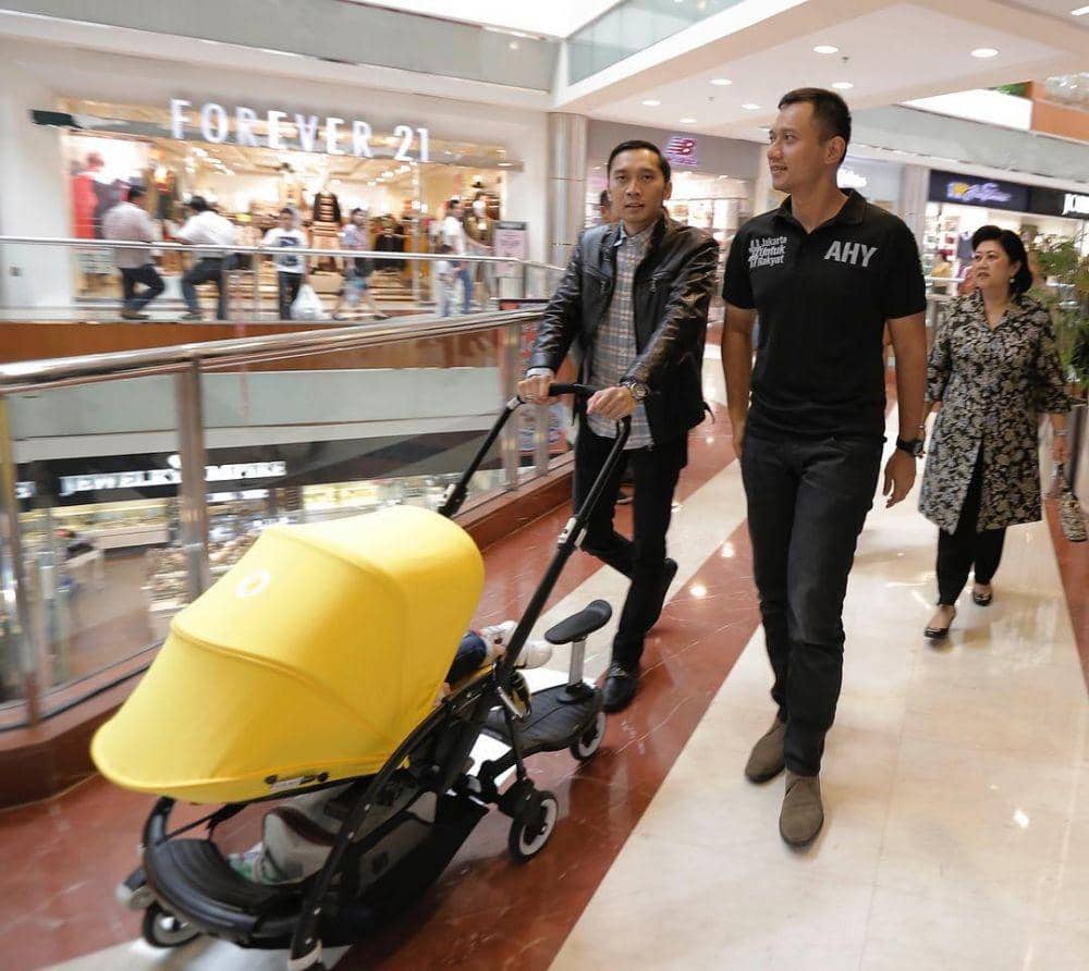 instagram.com/ibasyudhoyono