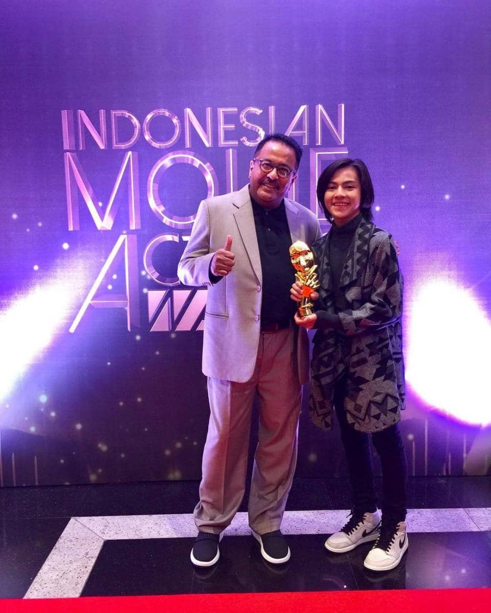 instagram.com/rey_bong26