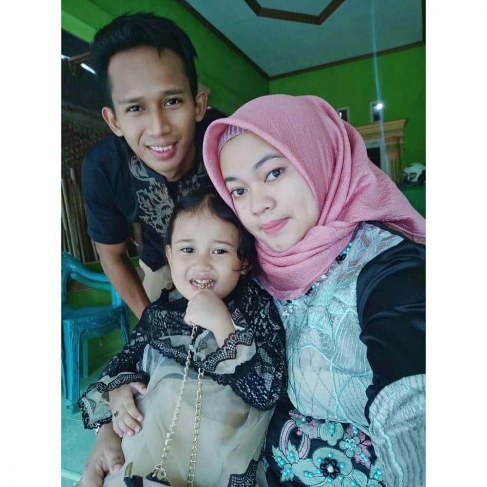 Instagram.com/m_rahmat.11